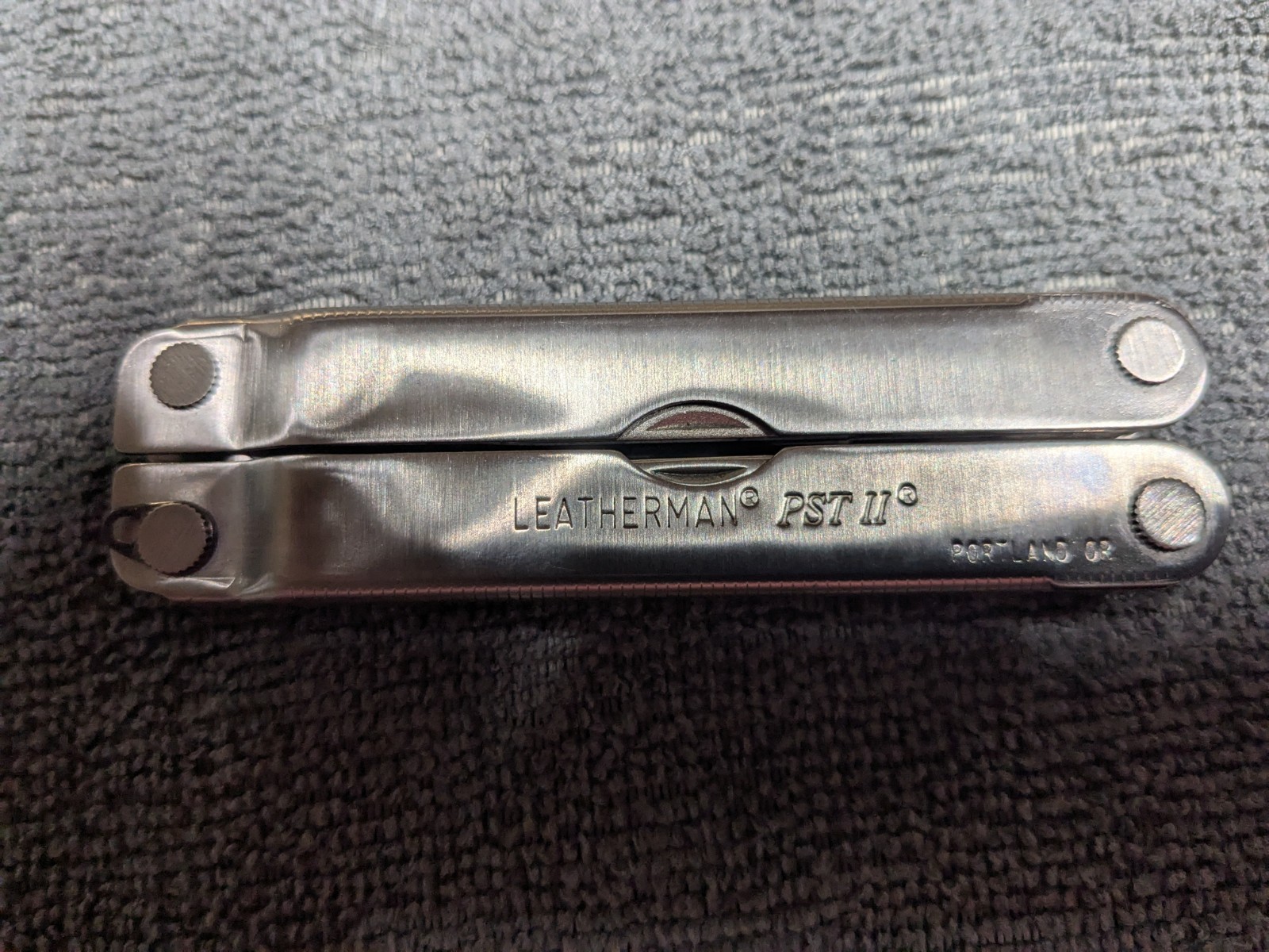 LEATHERMAN PSTii MULTI TOOL with Lightly Handled SHEATH (04/02 date Code)