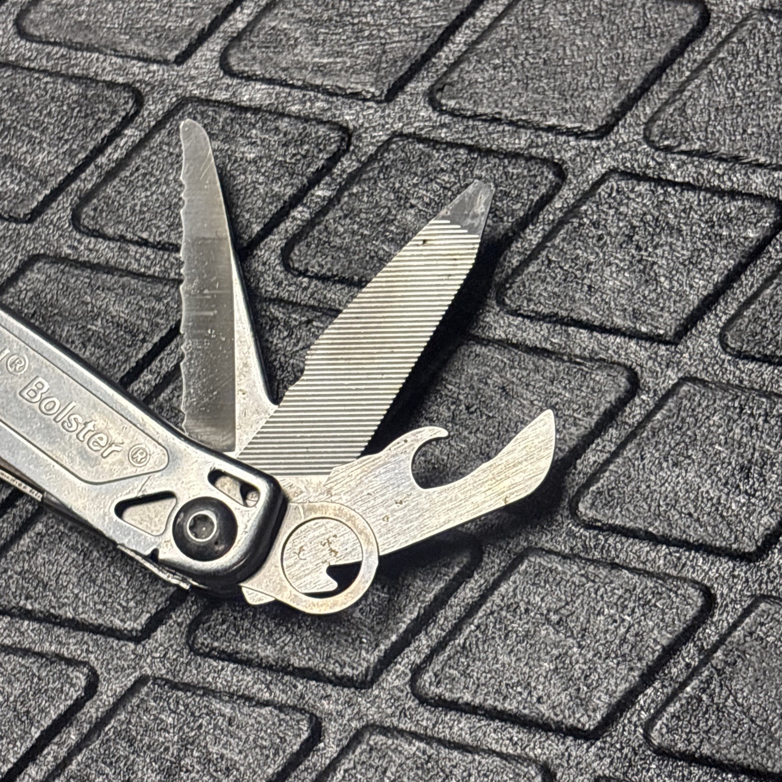 Leatherman Bolster Multi Tool – Silver