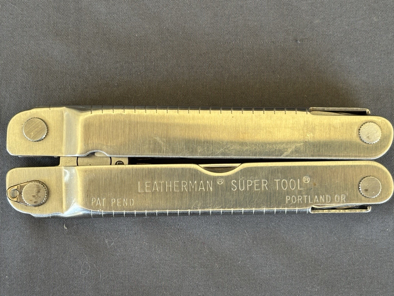 Leatherman Super Tool PAT PEND Early Version Multi Tool w/ Leather Sheath USA