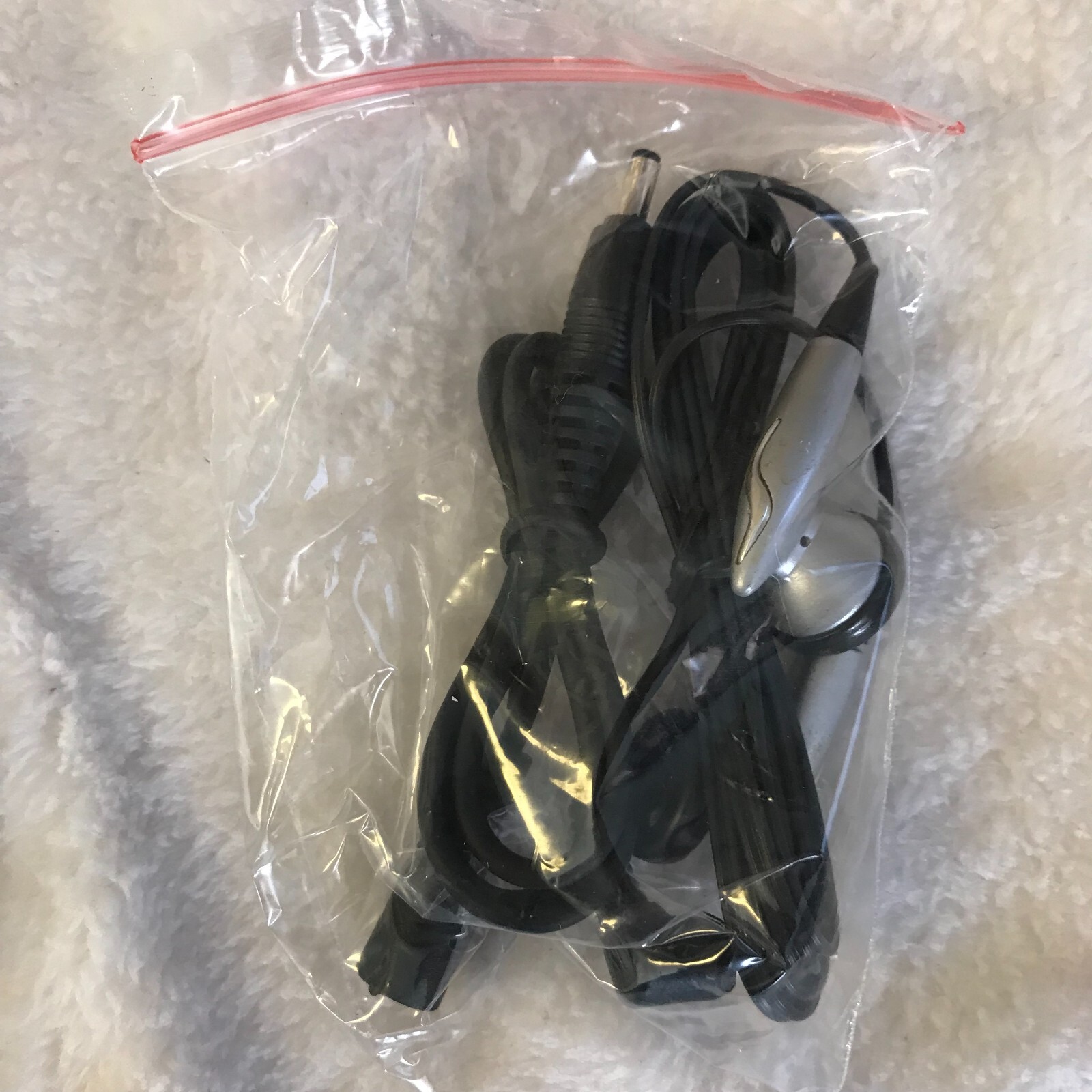 avon hand crank multi task tool – 2007 – voltage output 6v