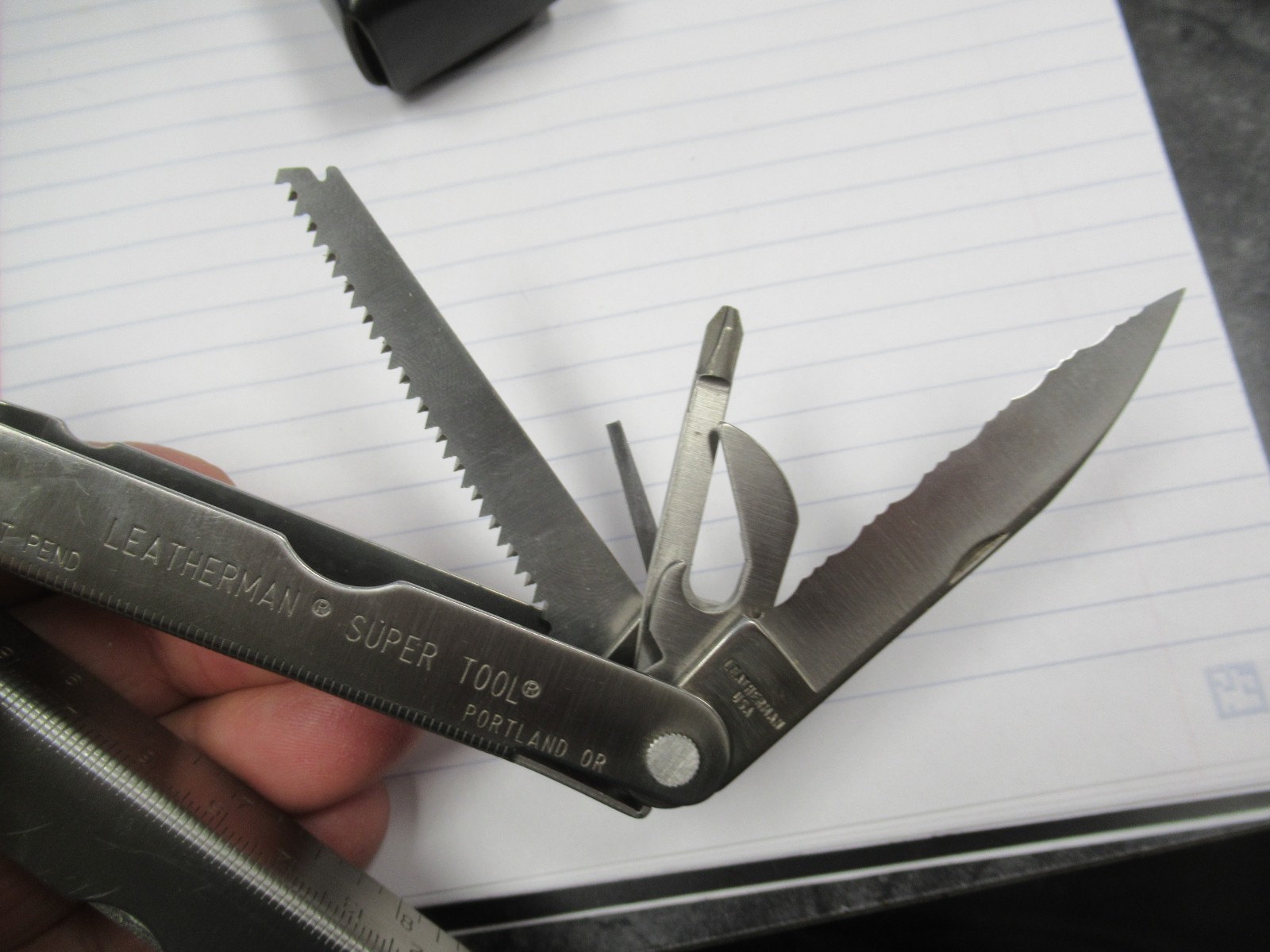 Vintage Pat Pend Leatherman Super Tool & Leather Sheath Excellent! Nice BIN!