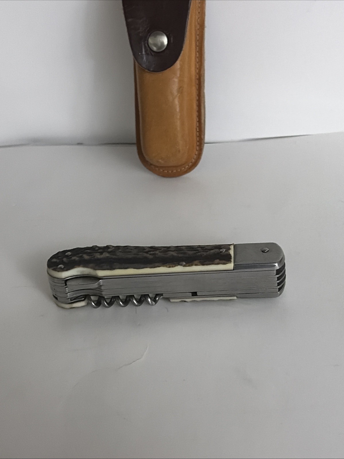 Vintage Mikov Czecho Slovakia Antlers Griff Stainless Steel Folding Knife