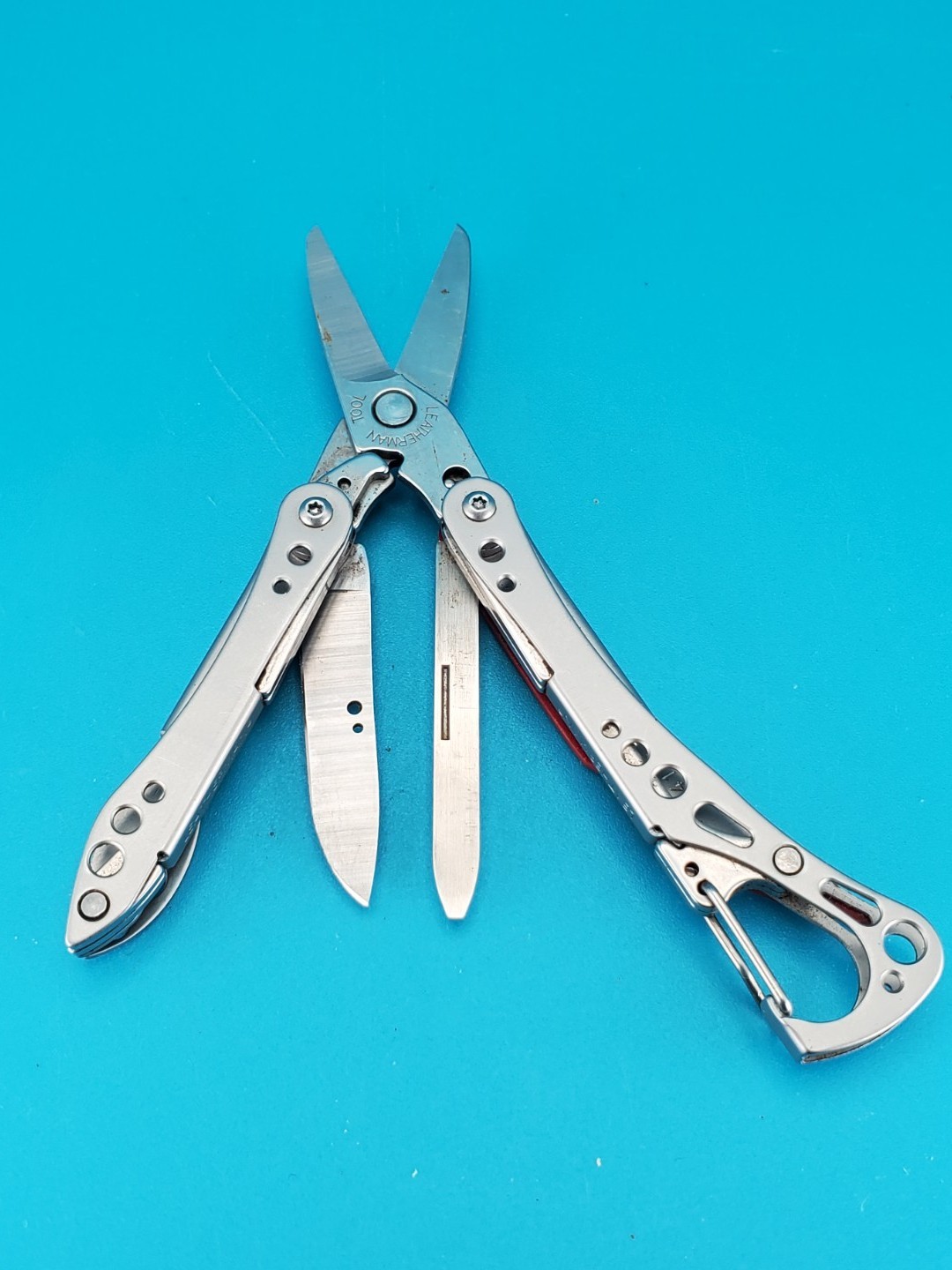 Leatherman Style CS Red Multi-Tool! FAST SHIPPING!
