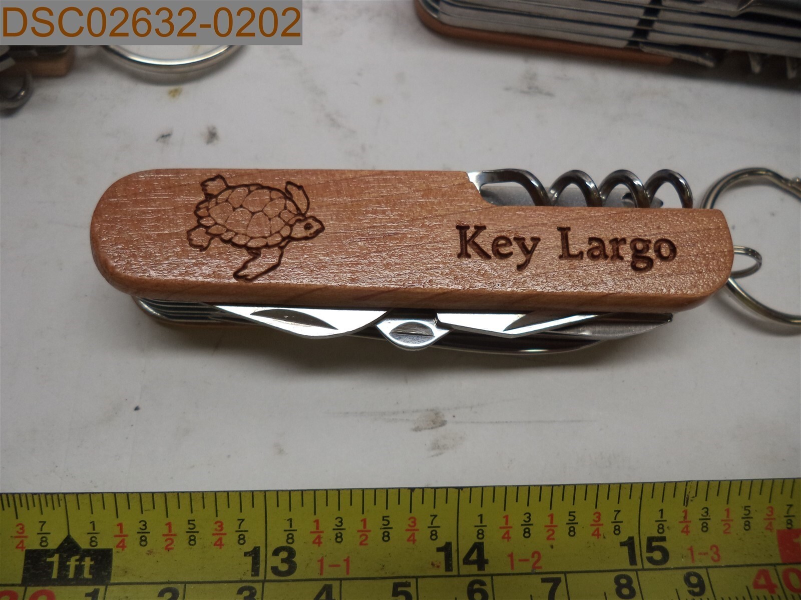 QTY=144:MIXED LOT OF PERSONALIZED NAMES: Key Largo Swiss Army Pocket Knifes 3.5″