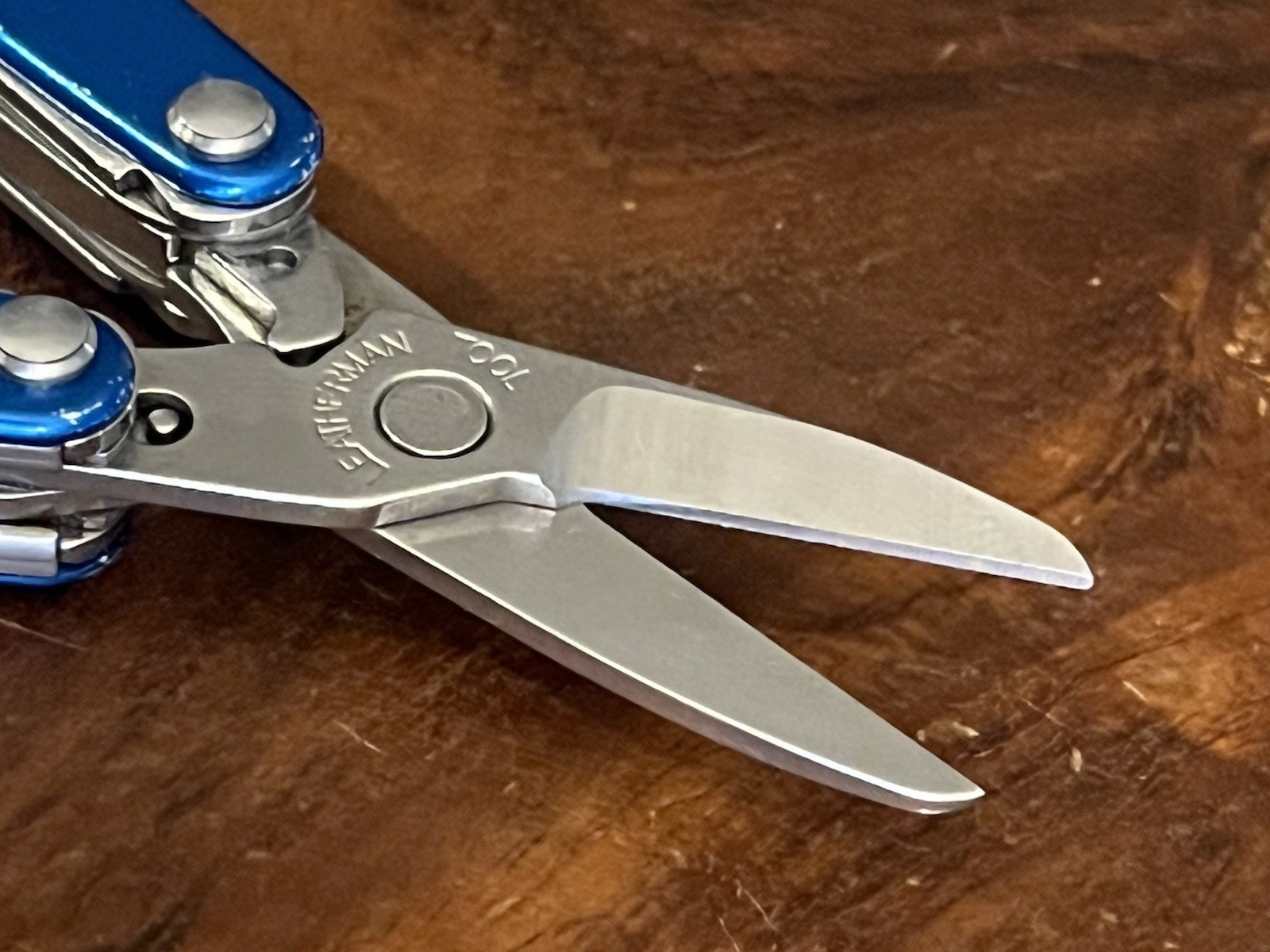 Retired Leatherman Squirt S4 Scissors Knife Solid! NICE! DISCONTINUED