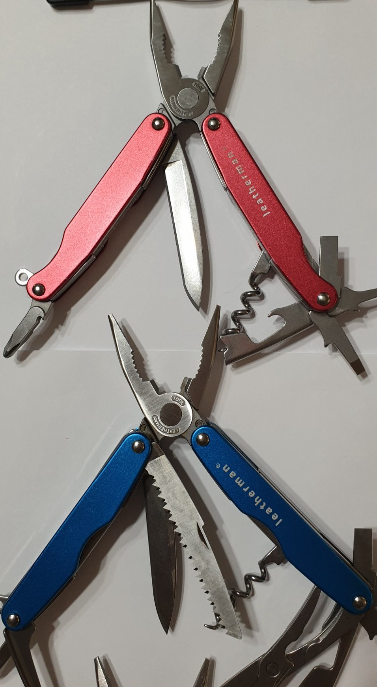 🔥 Leatherman Juice C2 S2 CS4 Set Blue Orange Red Retired MultiTool Collectable