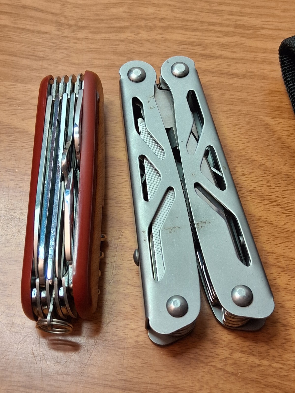 Lot of 2 Multi Tools Ozark Trail 12-in-1 and “Q” 13-Tool Camp Knife with Sheaths