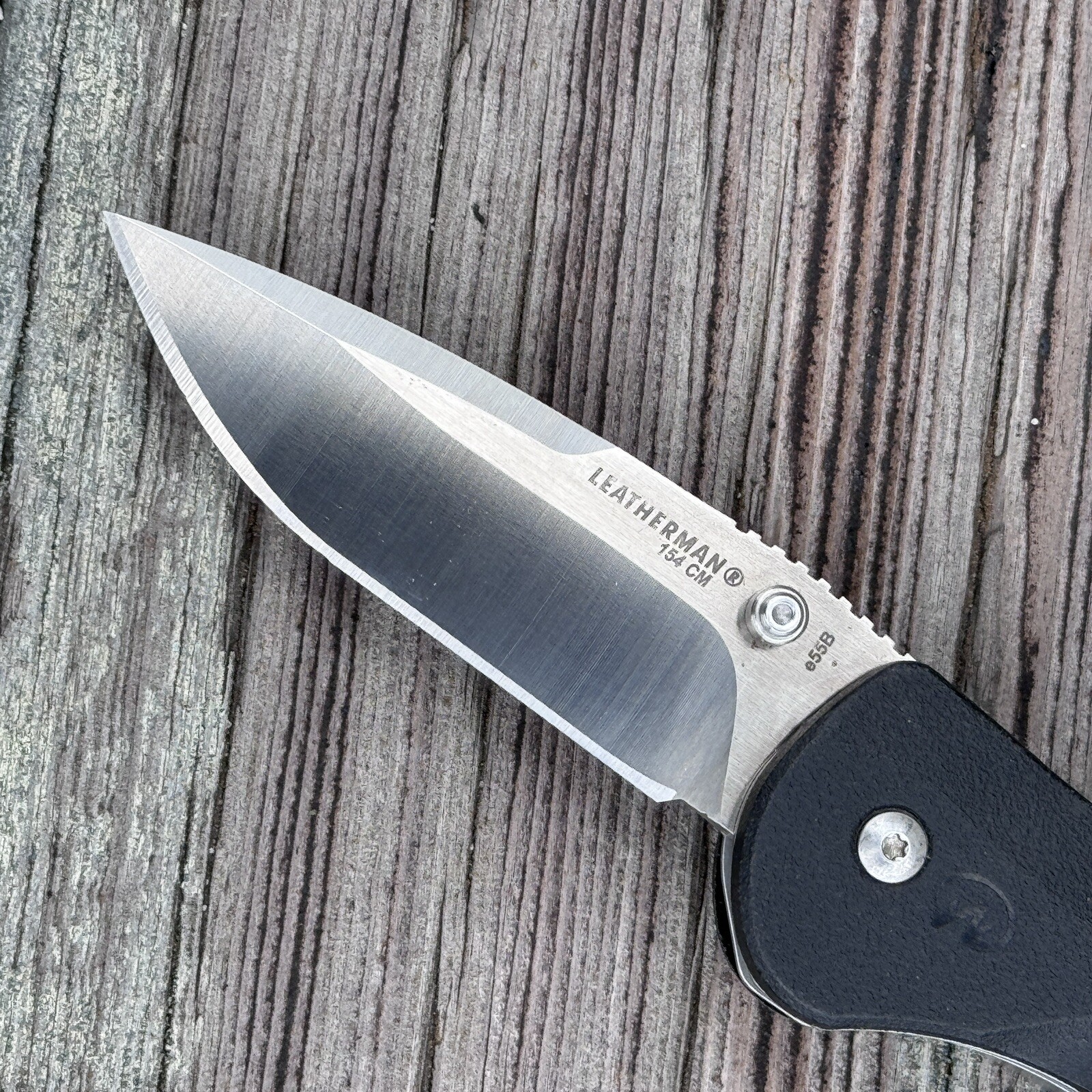 Leatherman E55B multitool (Expanse Series). Premium 154CM Stainless steel