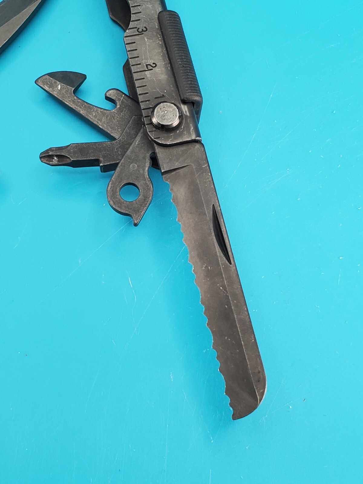 Gerber MP600 Black Oxide Multi-Tool Needle Nose Pliers!