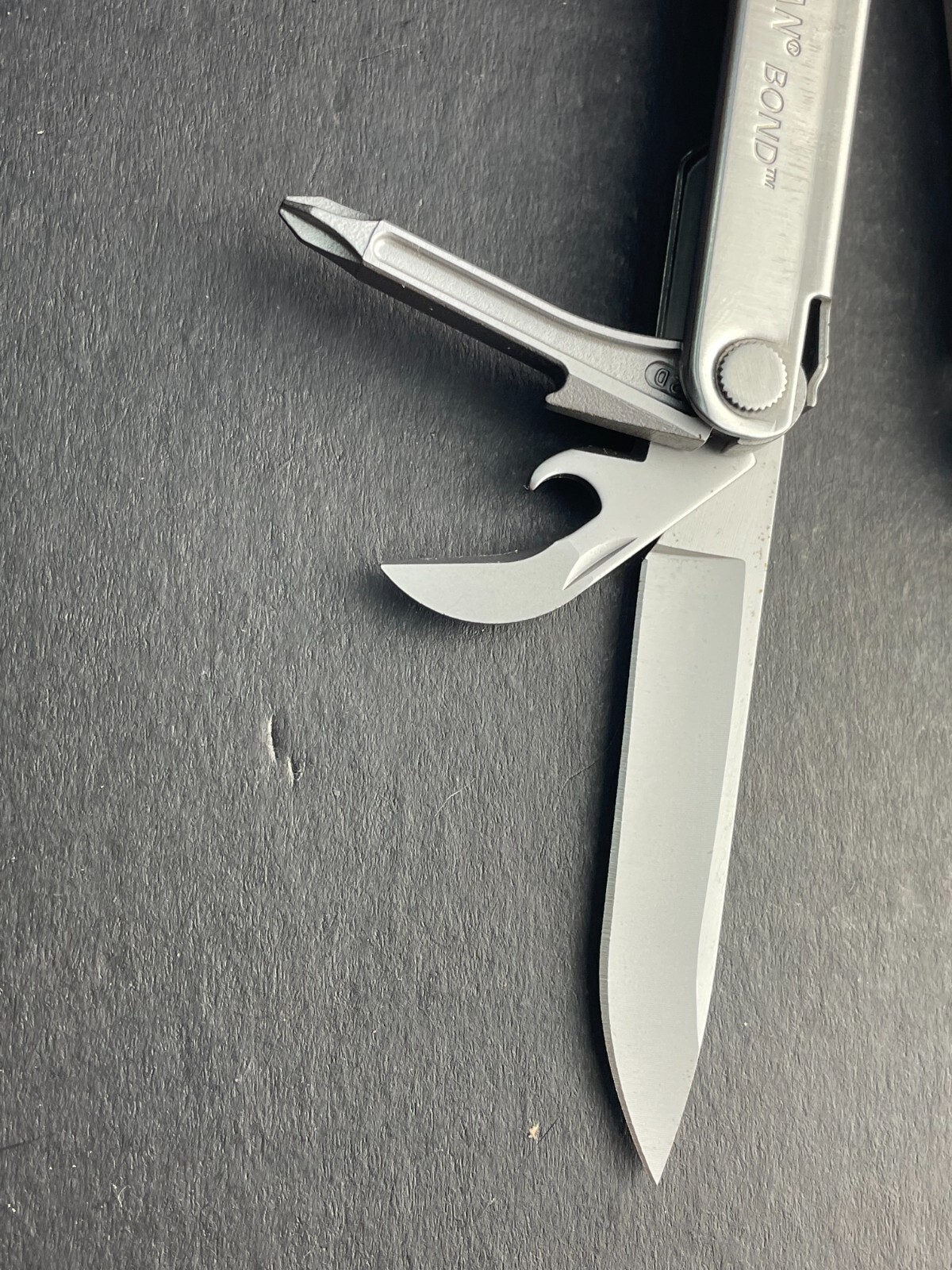 Leatherman Bond Multi-tool Multi Tool Silver Knife File Screwdriver