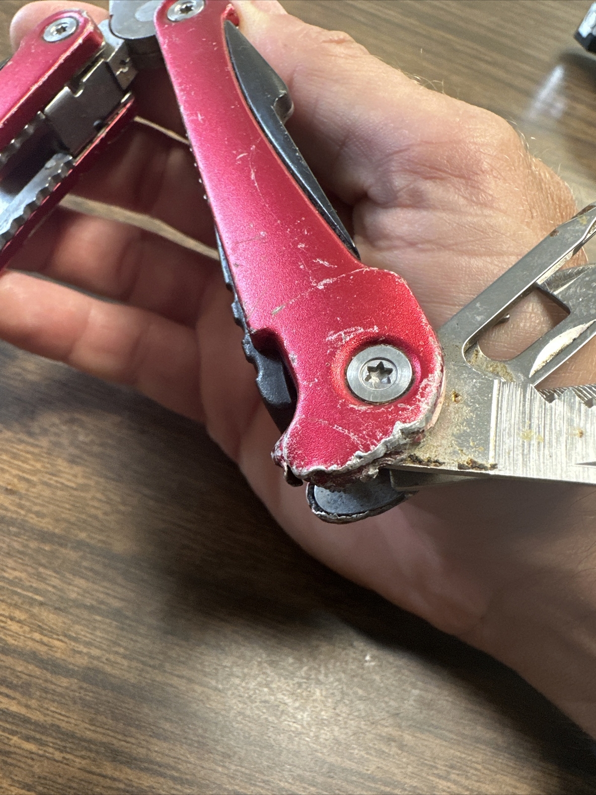 Sheffield Mini Multi Tool 9 in 1 Red Handle Knife Pliers Saw Screwdriver