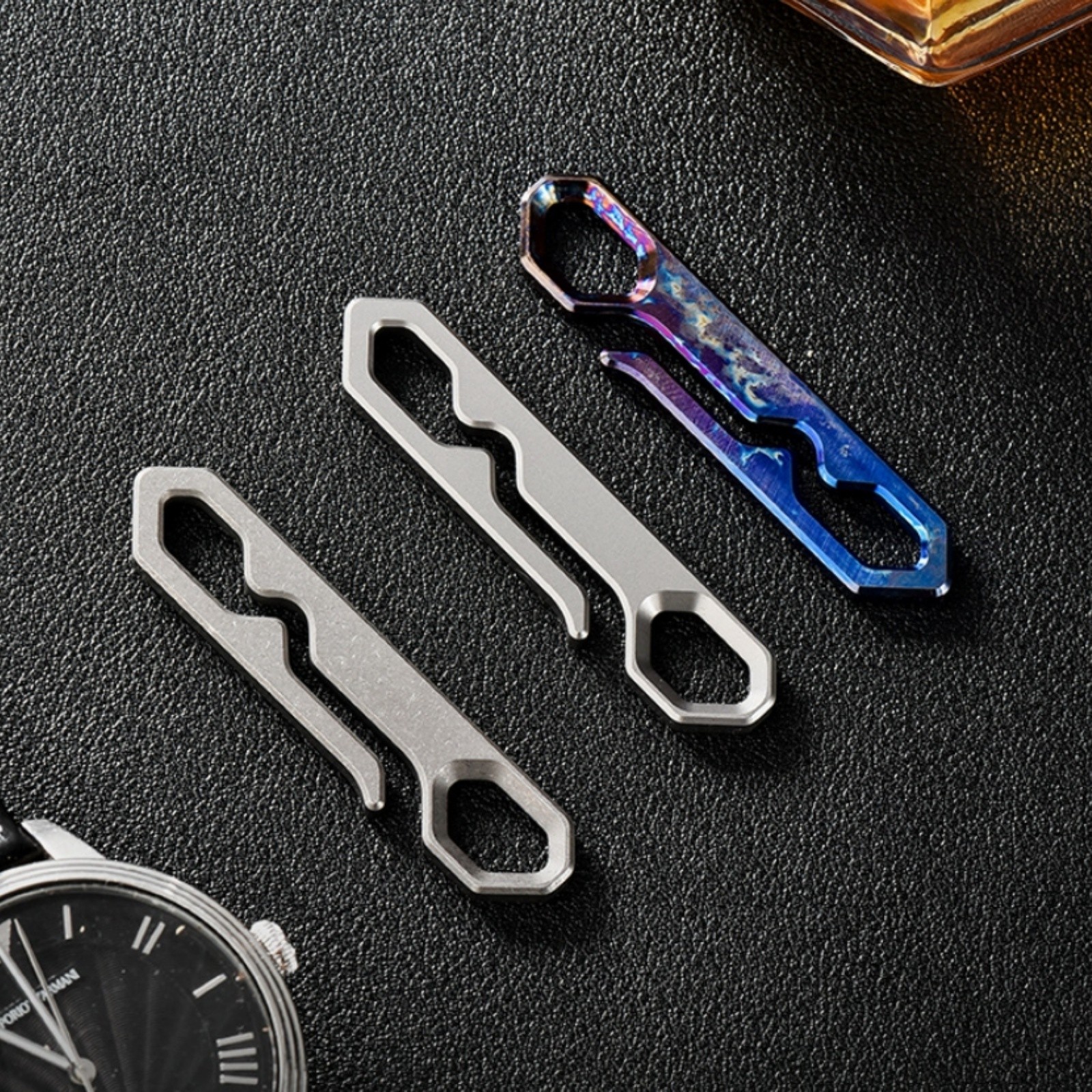 Titanium Alloy EDC Keychain Clip Quick Release Belt Hook Lightweight