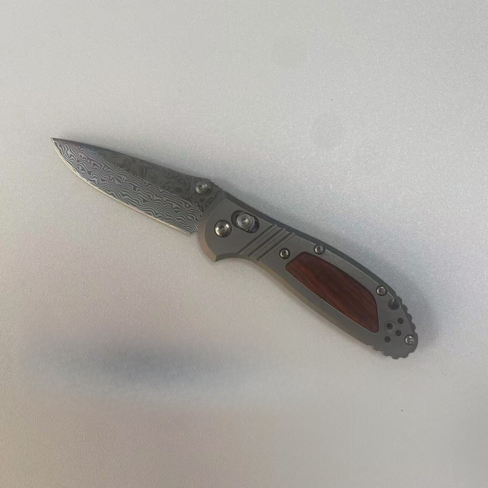 TC4 inlaid with Wood Handle Scale For Benchmade Griptilian 555/556