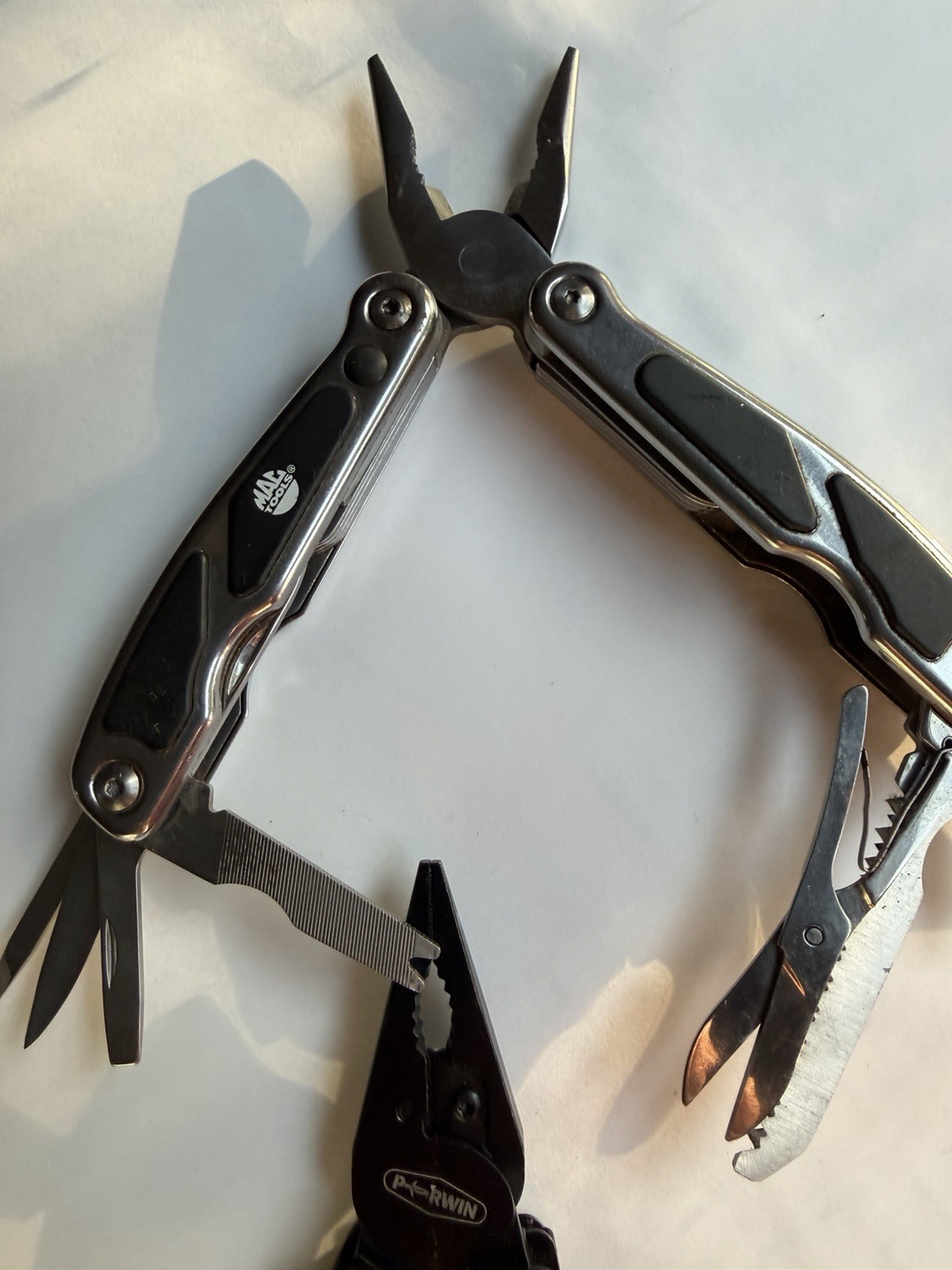 Big Lot of 10 Multi-Tools Pocket Knives, Various Brands inc Ozark Trail, Perwin