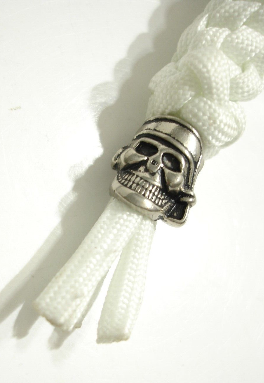 HANDMADE WHITE 550 PARACORD KNIFE LANYARD W/SILVERTONED PIRATE BEAD MADE IN USA