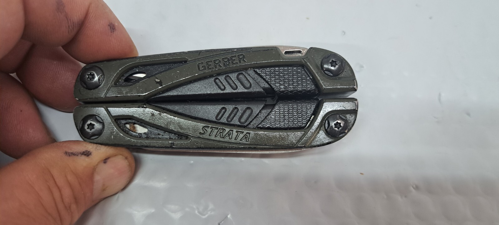 Gerber Strata EDC Compact Folding Pocket Knife Multi-Tool Discontinued 11/1/8