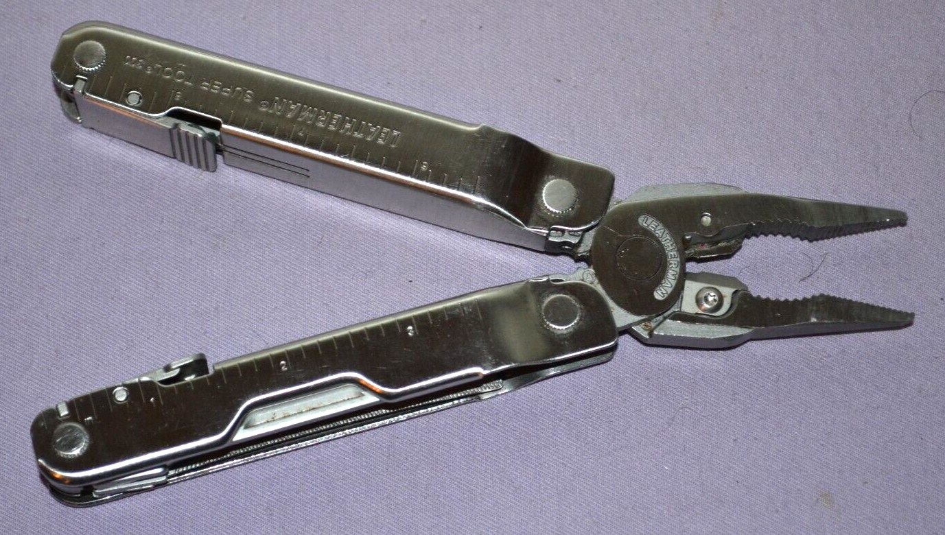 OEM Leatherman Super Tool 300 Multi-Tool Knife, Pliers, Other Tools – Great Cond