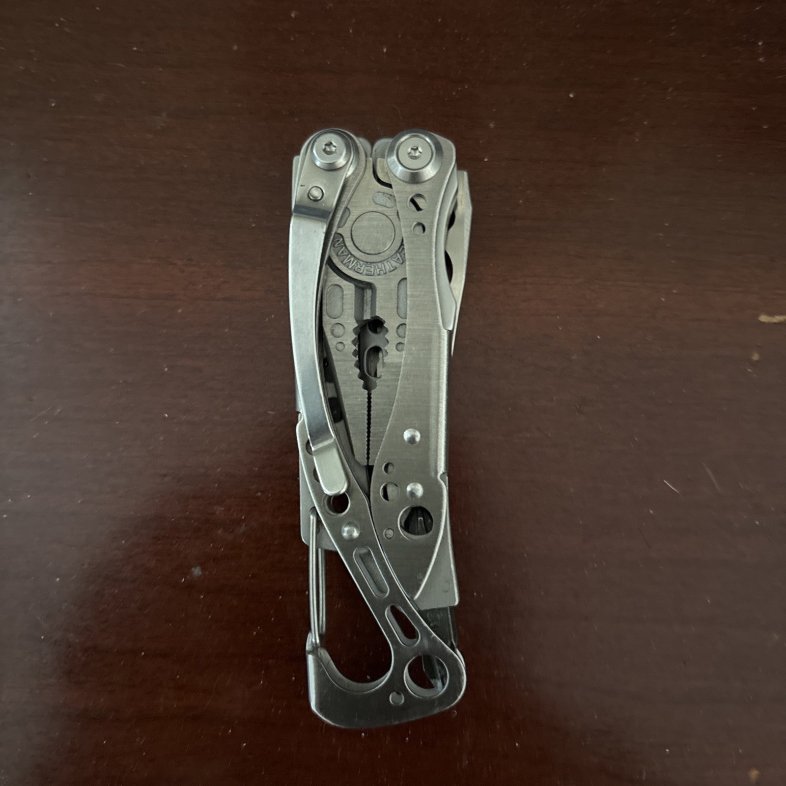 Leatherman Skeletool Multi-Tool Pliers Combo Knife Bit Driver
