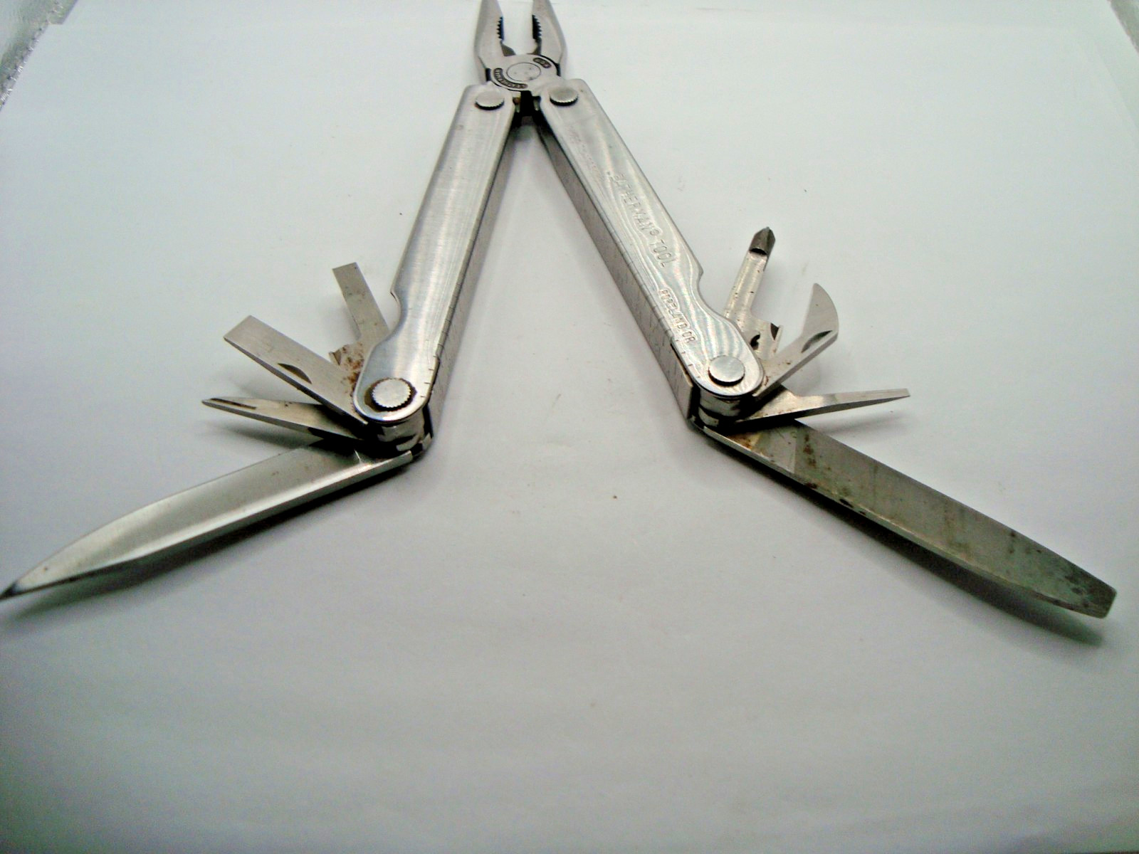 LEATHERMAN MULTI TOOL / PORTLAND OR. / USA MADE