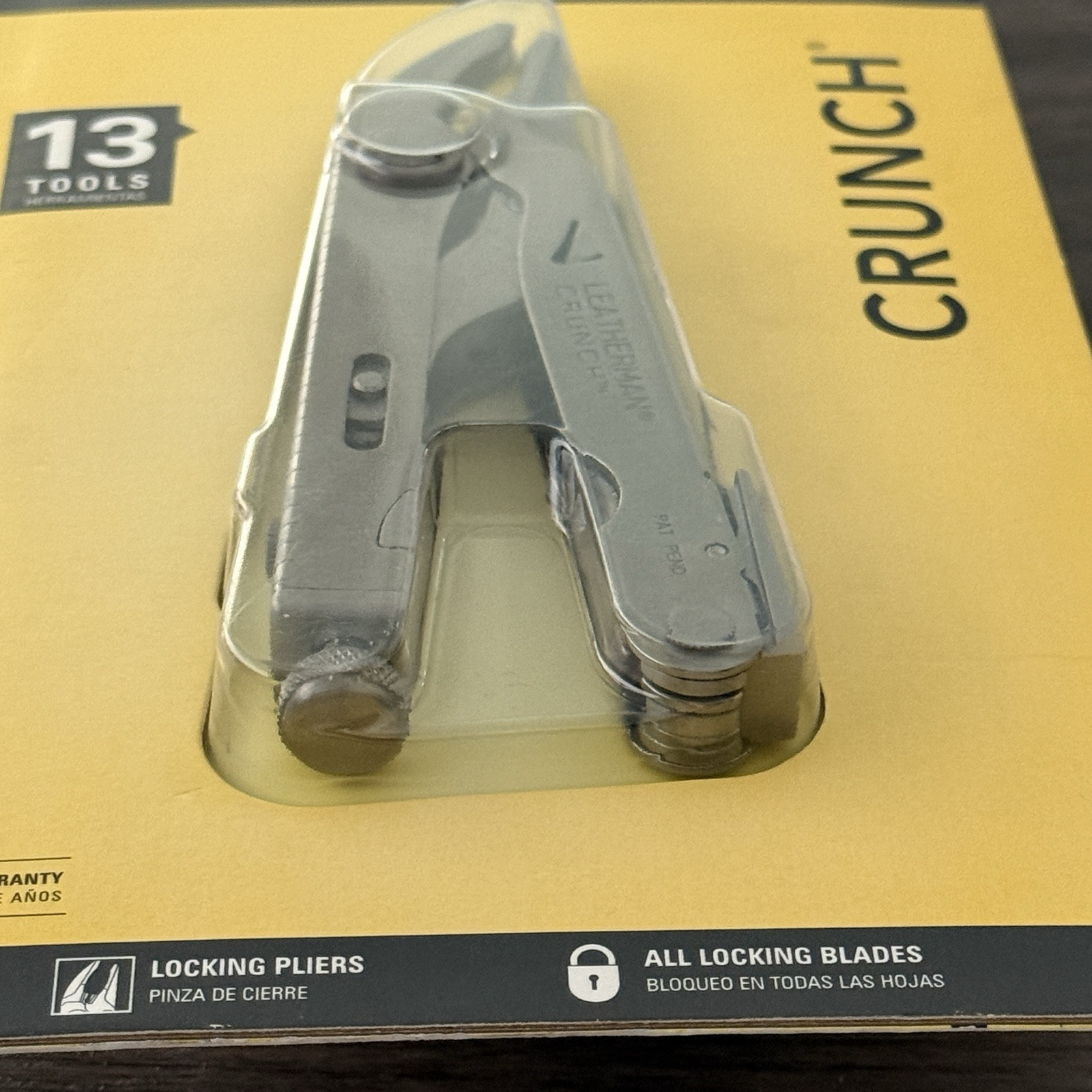 Leatherman Crunch multitool. Early Run PAT PEND. Great for collection. Read Full