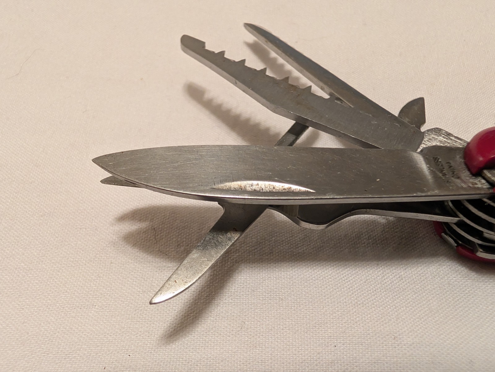 ( 6 knife lot ) Coast, Ozark Trail, Multi-Tool Folding Knives Stainless Steel