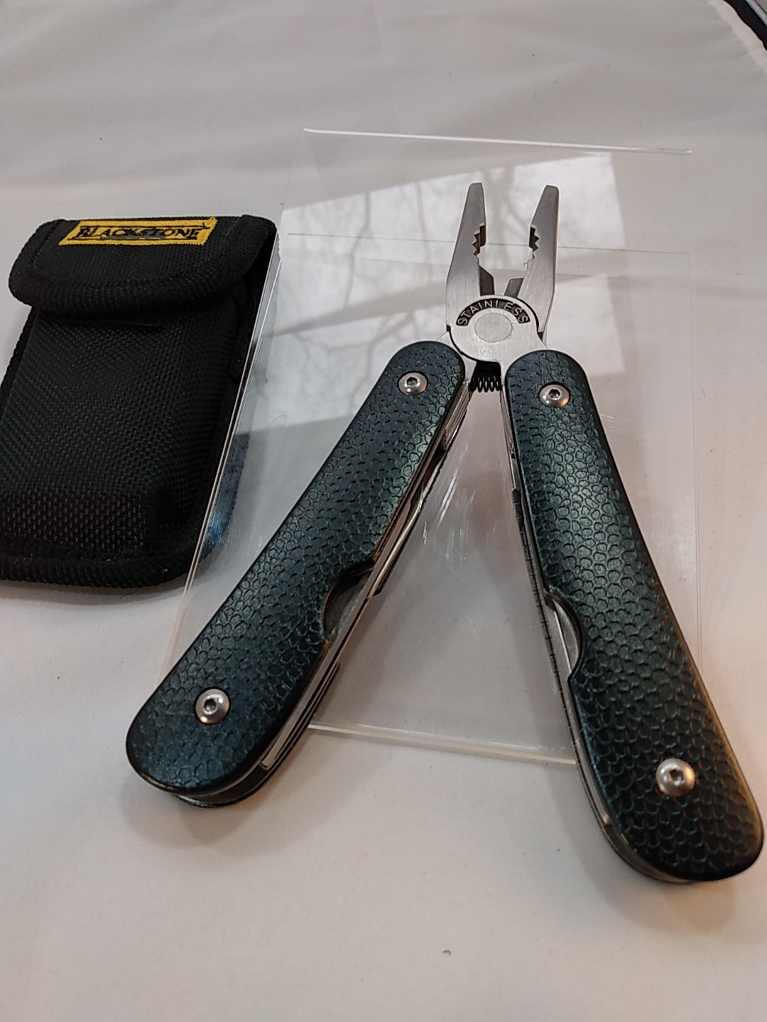BLACKSTONE Multi Tool with Nylon Pouch – Pliers, Knife, Screwdrivers Sheath