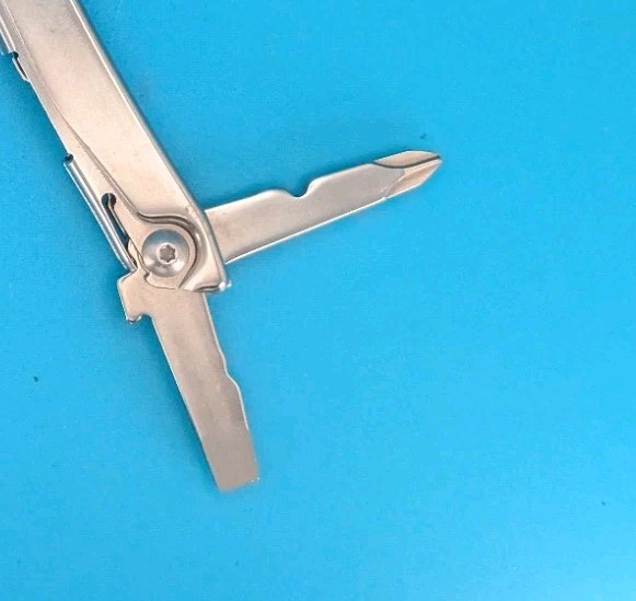 Leatherman Rev 3.8″ Multi-Tool, Stainless!