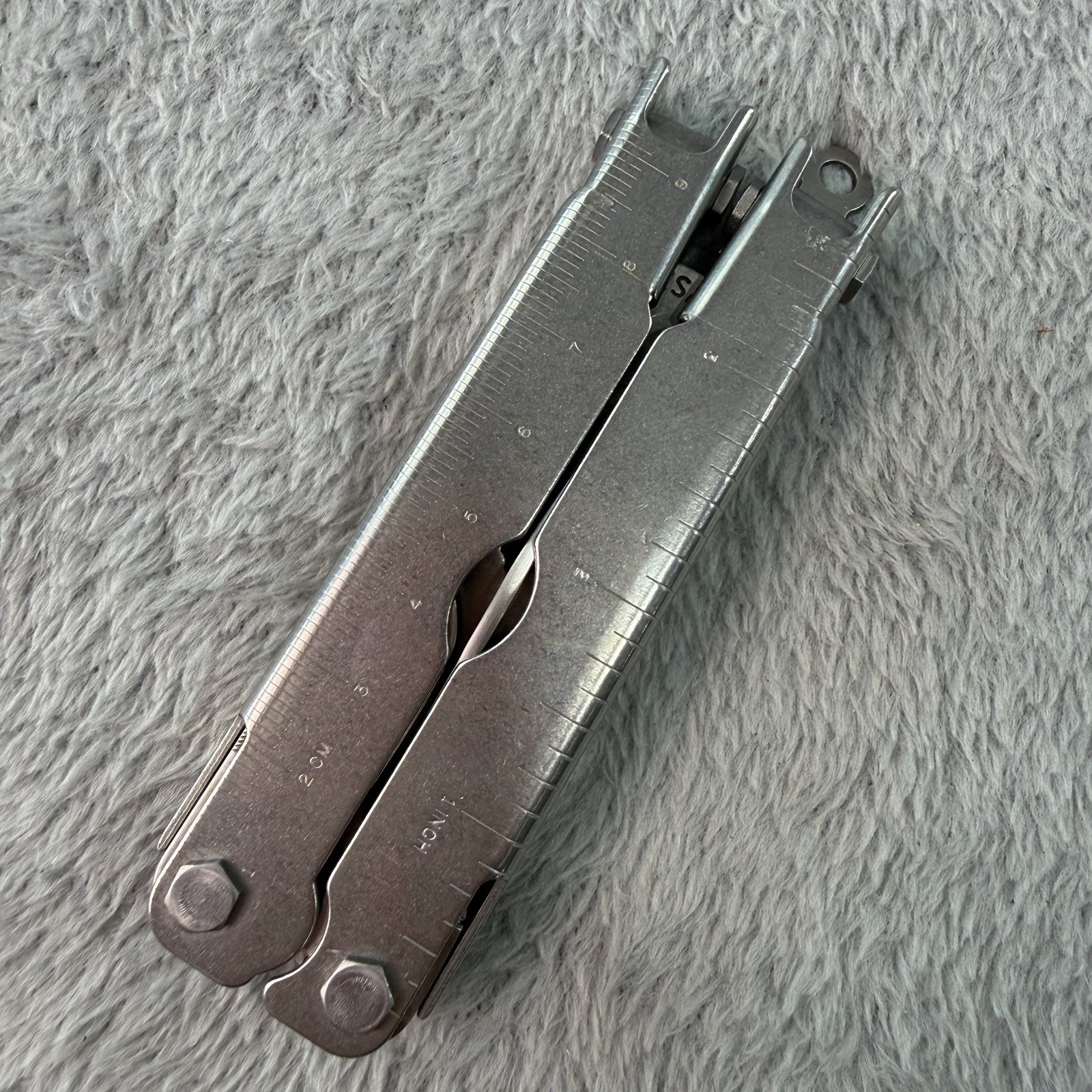 SOG ParaTool Multi-Tool + Sheath New Old Stock Made in USA B529