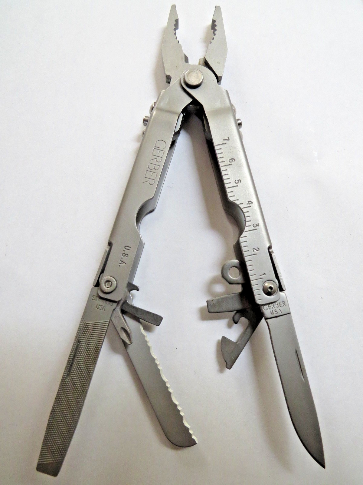 Vintage Stainless Gerber MP600 Blunt Nose Multi Plier Folding Tool No Plastic