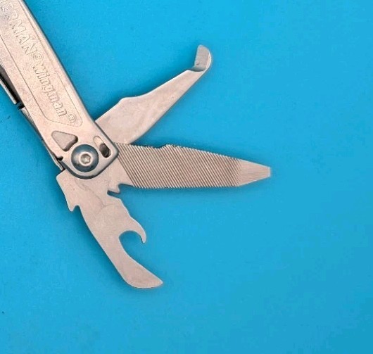 LEATHERMAN WINGMAN MULTI-TOOL! FAST SHIPPING! *M.BROWN*