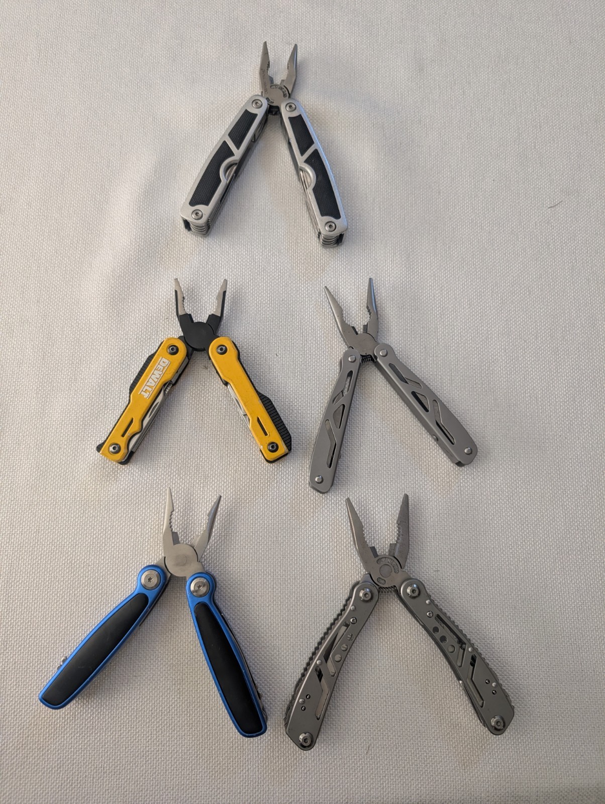 Multi-Tool Lot
