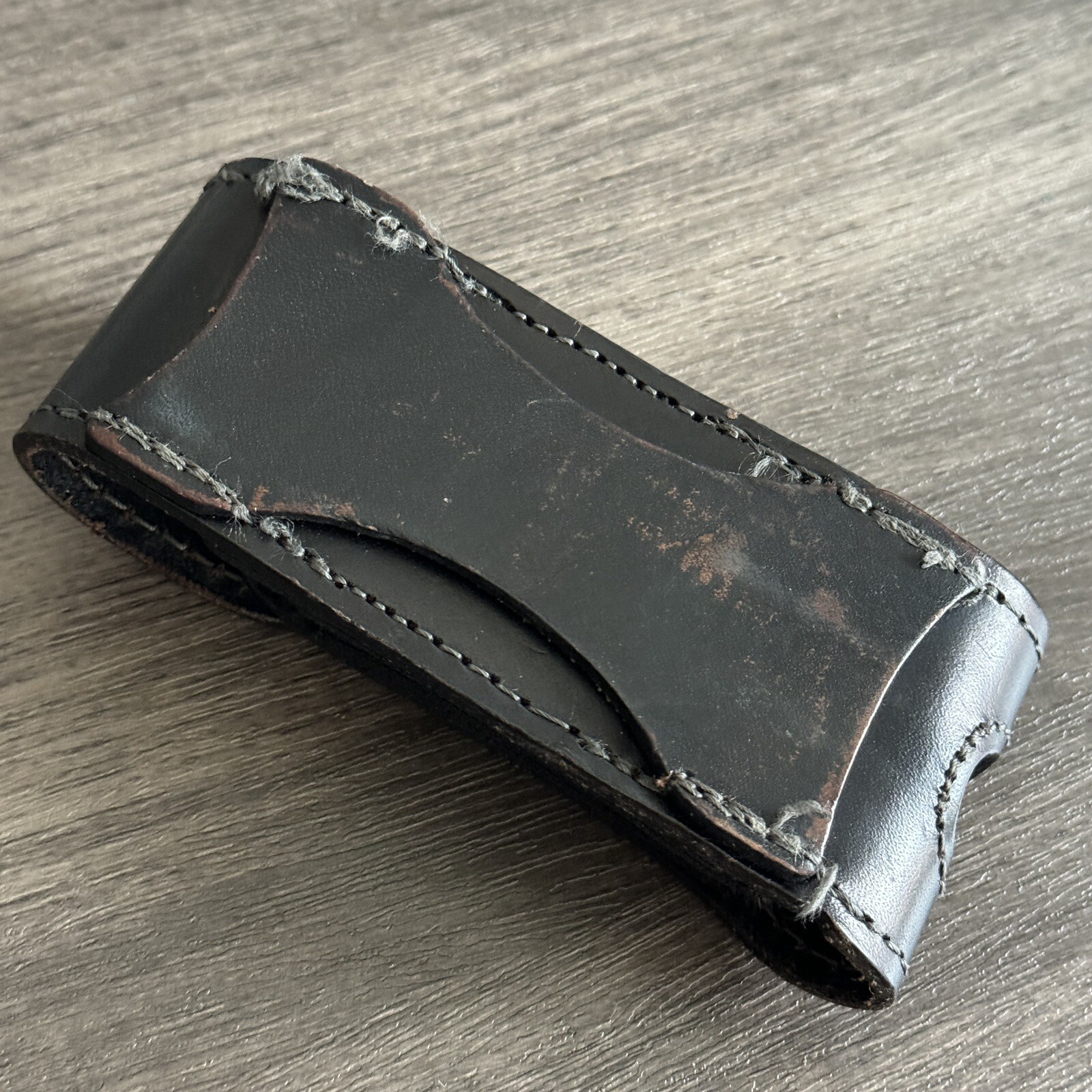 Vintage Leatherman Leather Sheath w/metal Logo for Wave Charge Wingman Sidekick