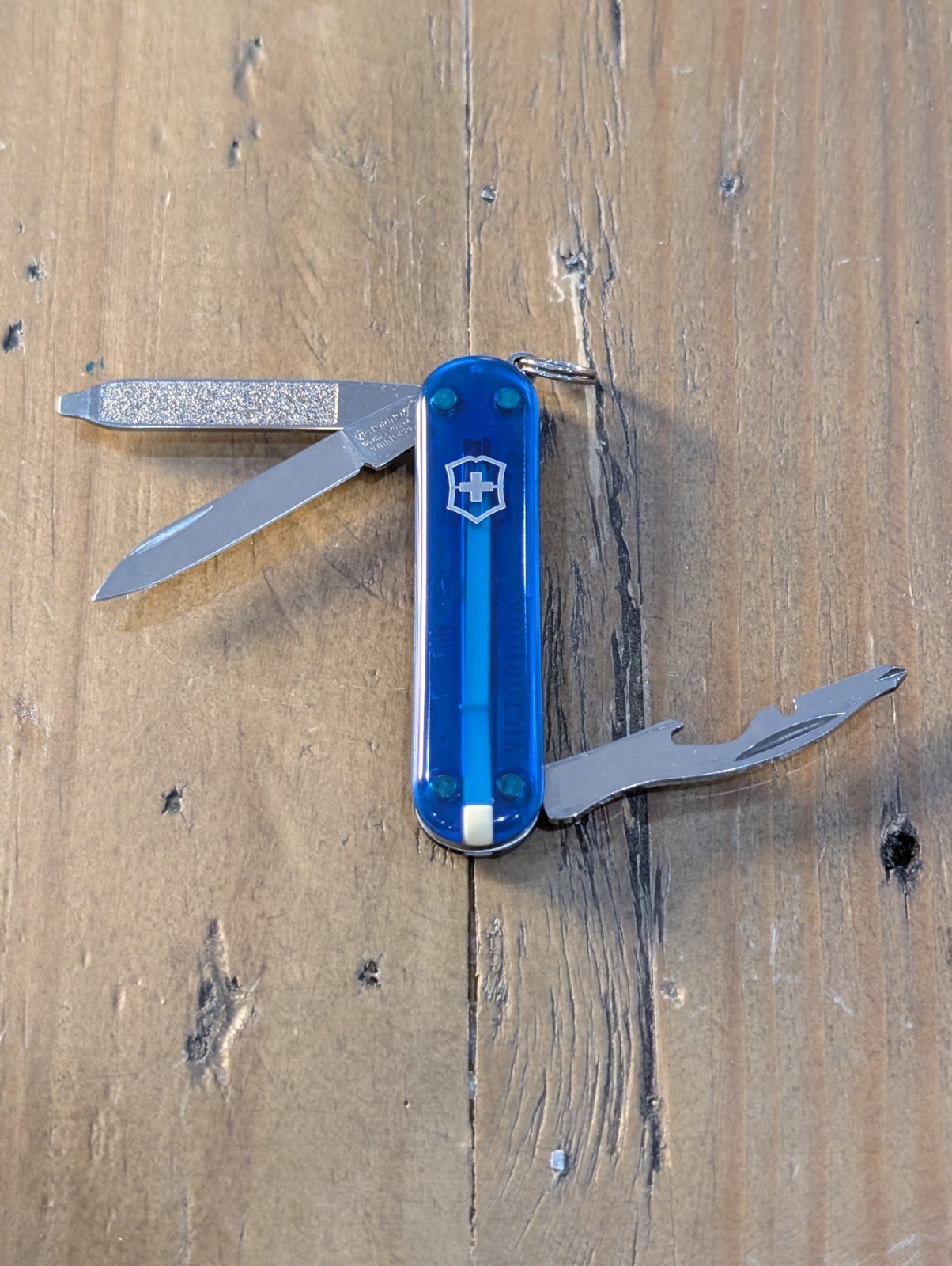 Victorinox – Rally – Translucent Blue w/ Promo- Swiss Army Multi-Tool – BS-105