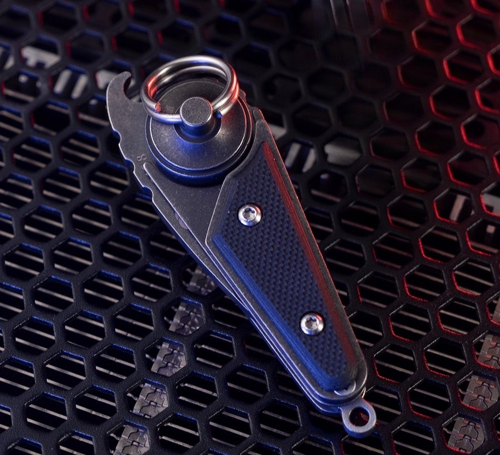 Mini Titanium alloy zipper EDC tool keychain survival Pry bar