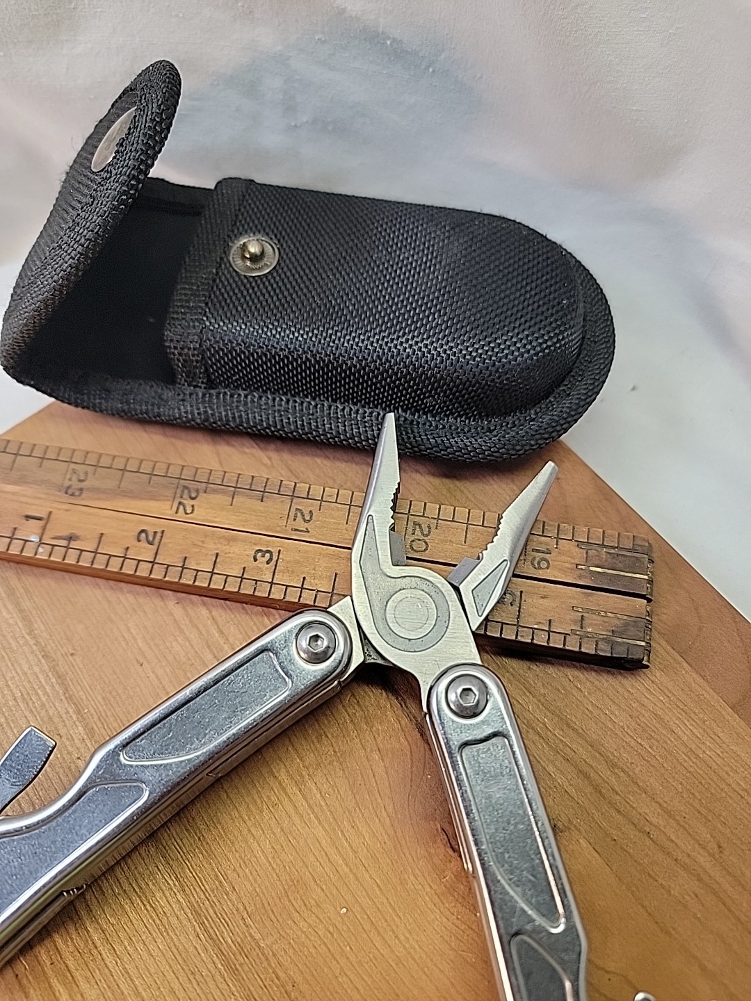 Kobalt Multi-tool Pocket Knife 9 Blade With Sheath Heavy Duty