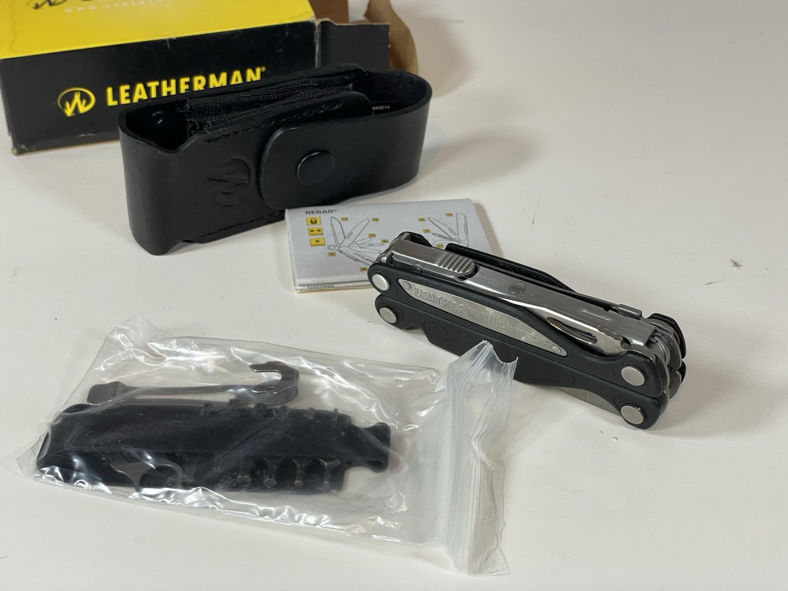 Leatherman Charge AL Multi-Tool 830662 W/ Sheath & Bit Kit NEW