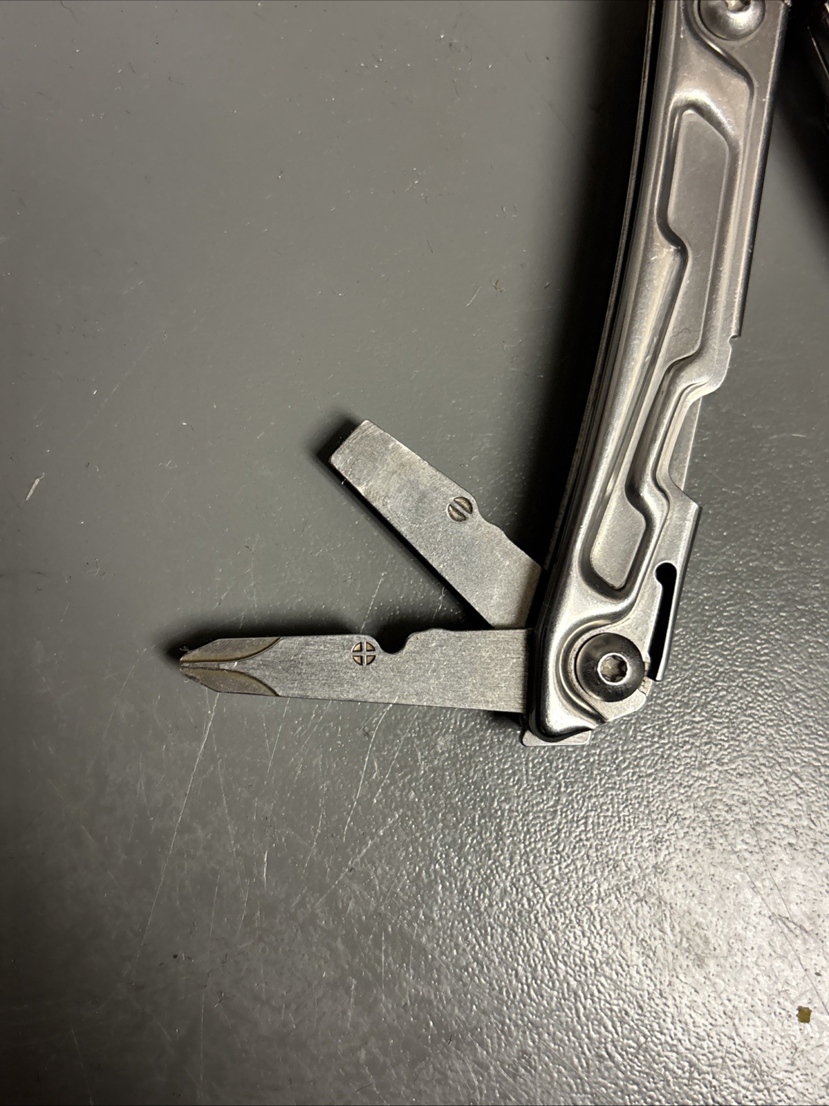 Leatherman Rev Multitool