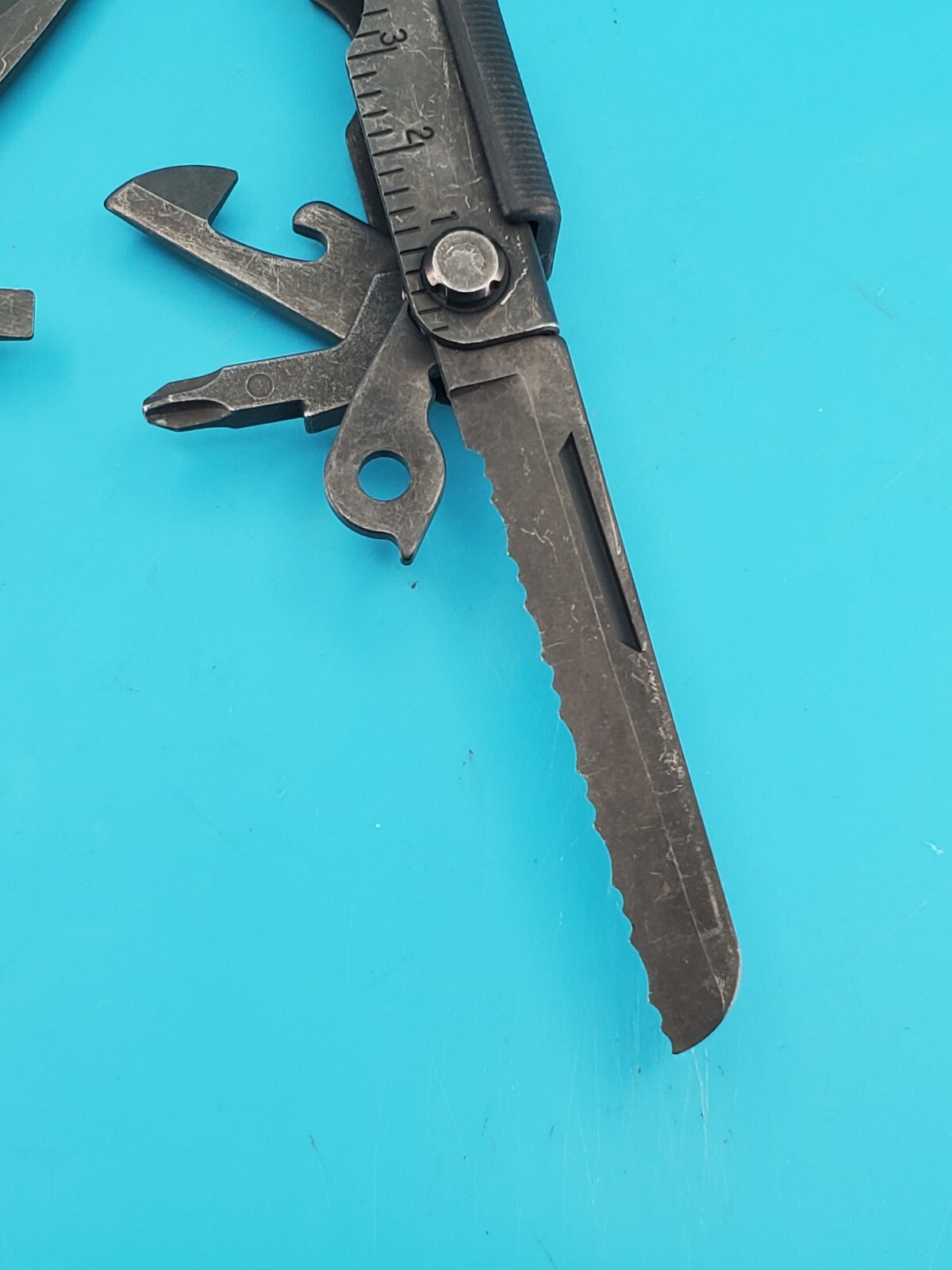 Gerber MP600 Black Oxide Multi-Tool Needle Nose Pliers!