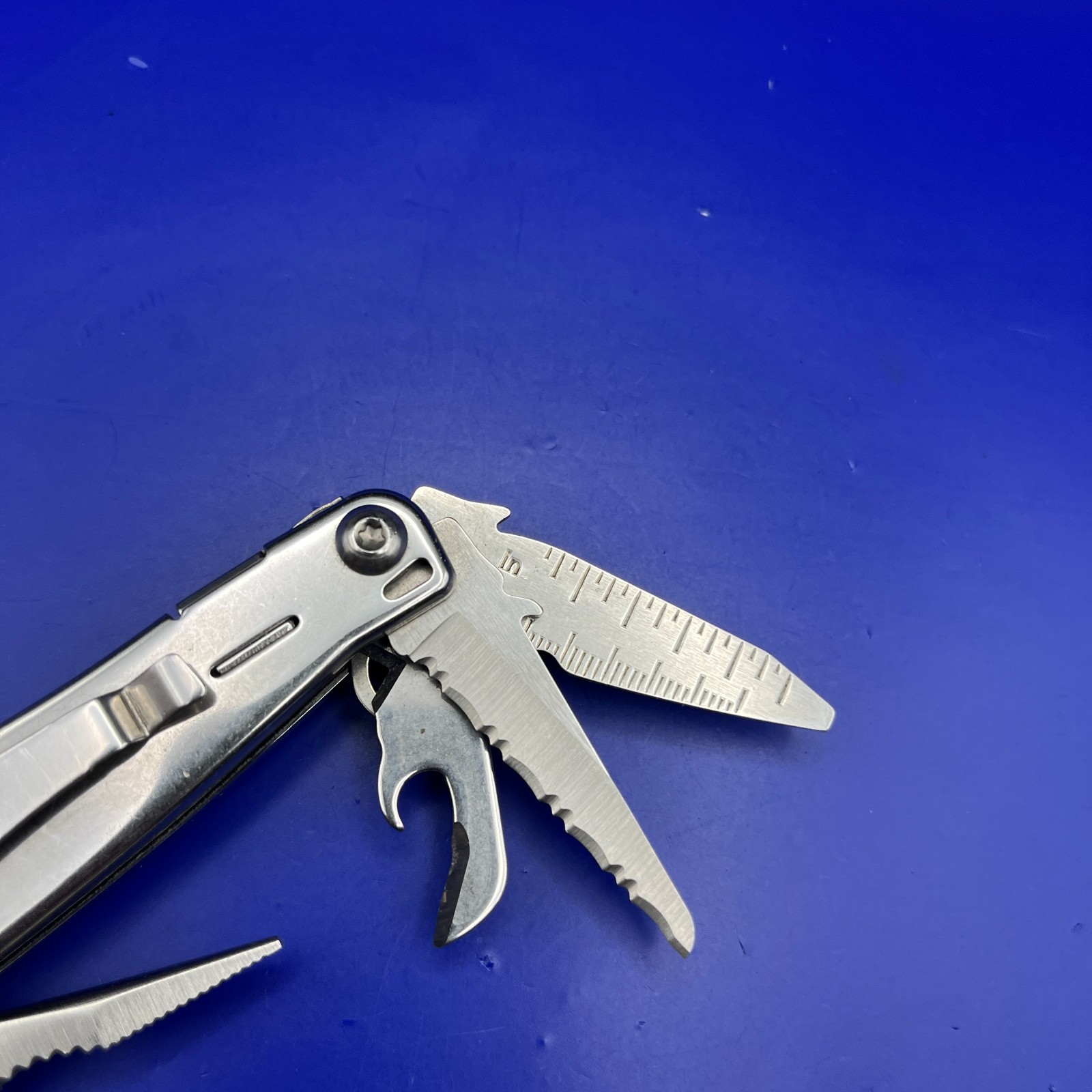Leatherman Bolster Multi-Tool, Knife, Pliers