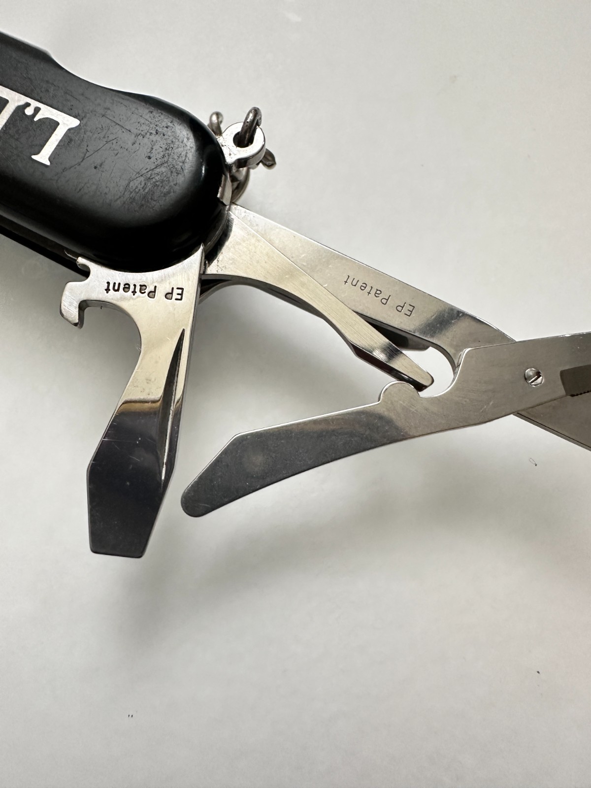 WENGER L.L. Bean Adventurer Multi Tool Knife