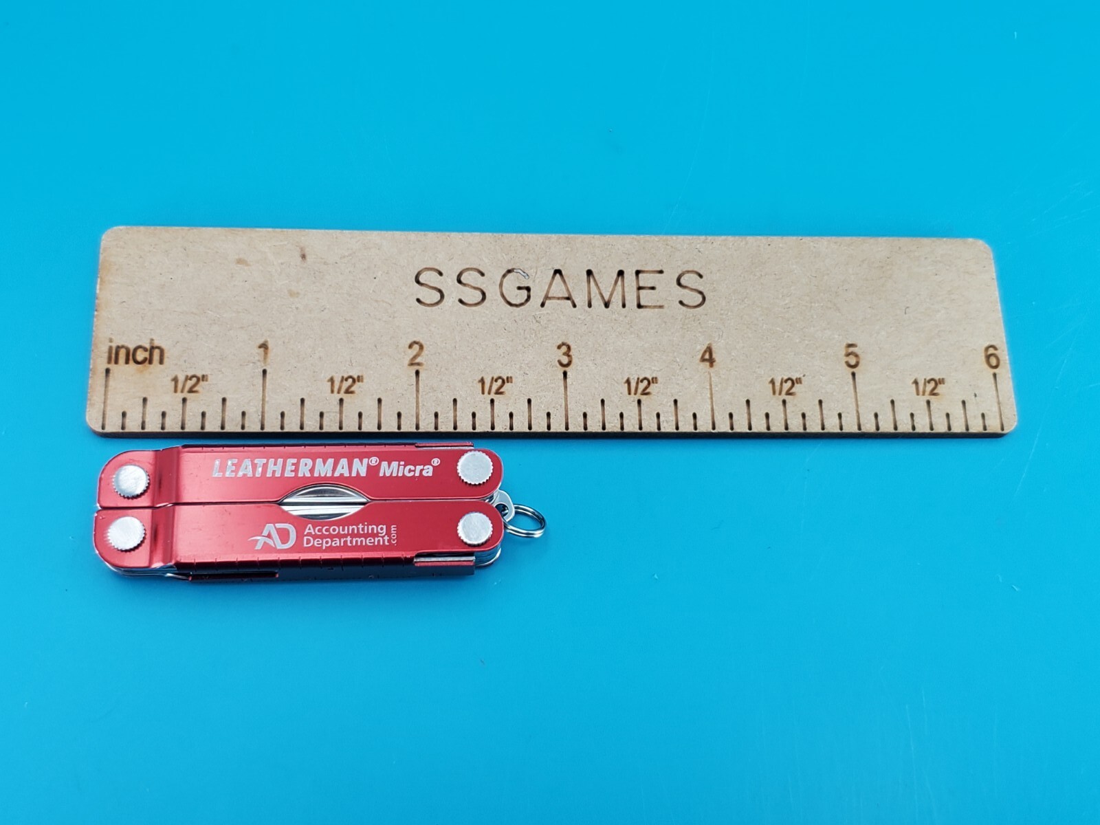 Leatherman Micra Multi-Tool, Knife, Scissors, Key Ring, Red! *ACCOUNTING DEPT*