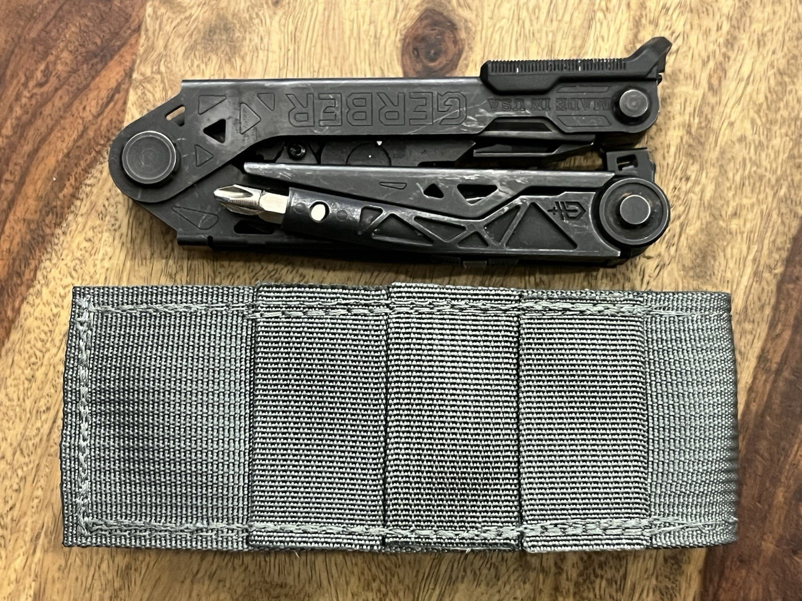 Gerber Center Drive Multi Tool Black USA w/Sheath SUPER NICE! Excellent!