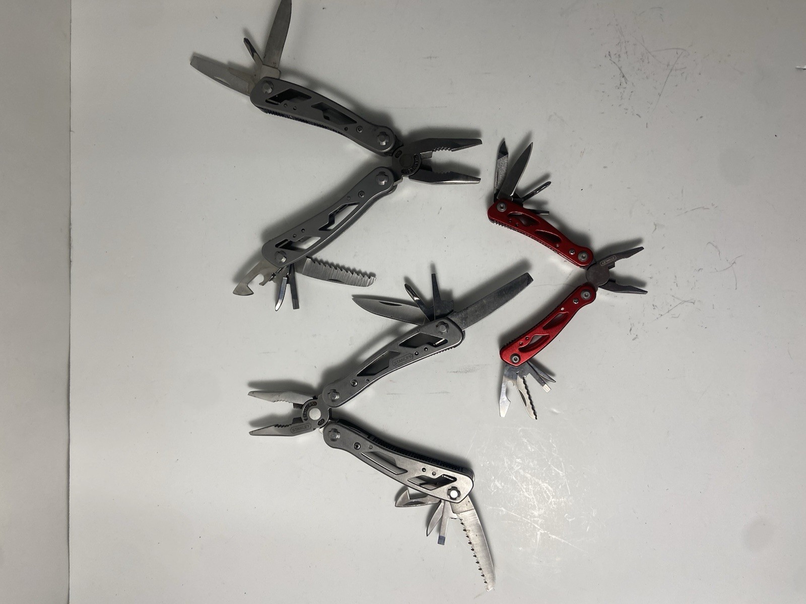 Lot of 3 Stanley Multi Tool Knives Pliers Saw Screwdriver Camping Work Hunting