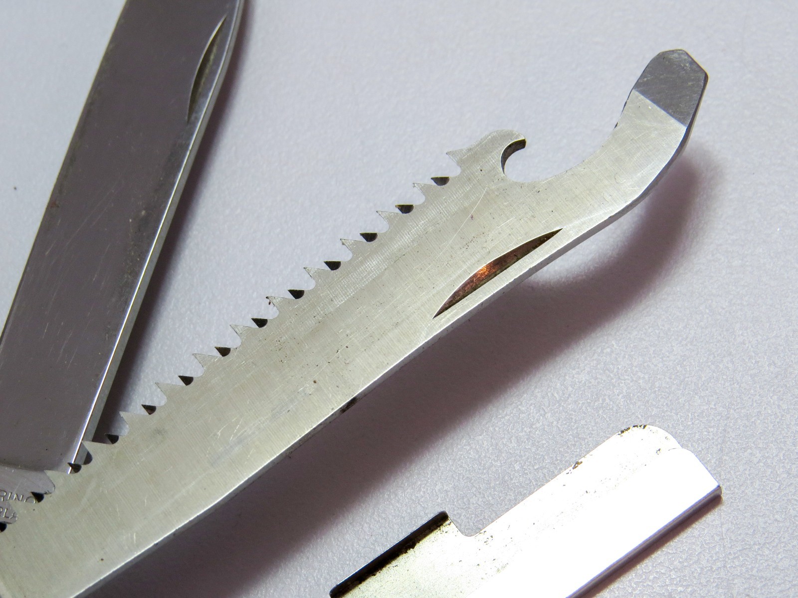 Nice Victorinox 108mm Vintage Mauser Swiss Army 5-Blade Pocket Knife