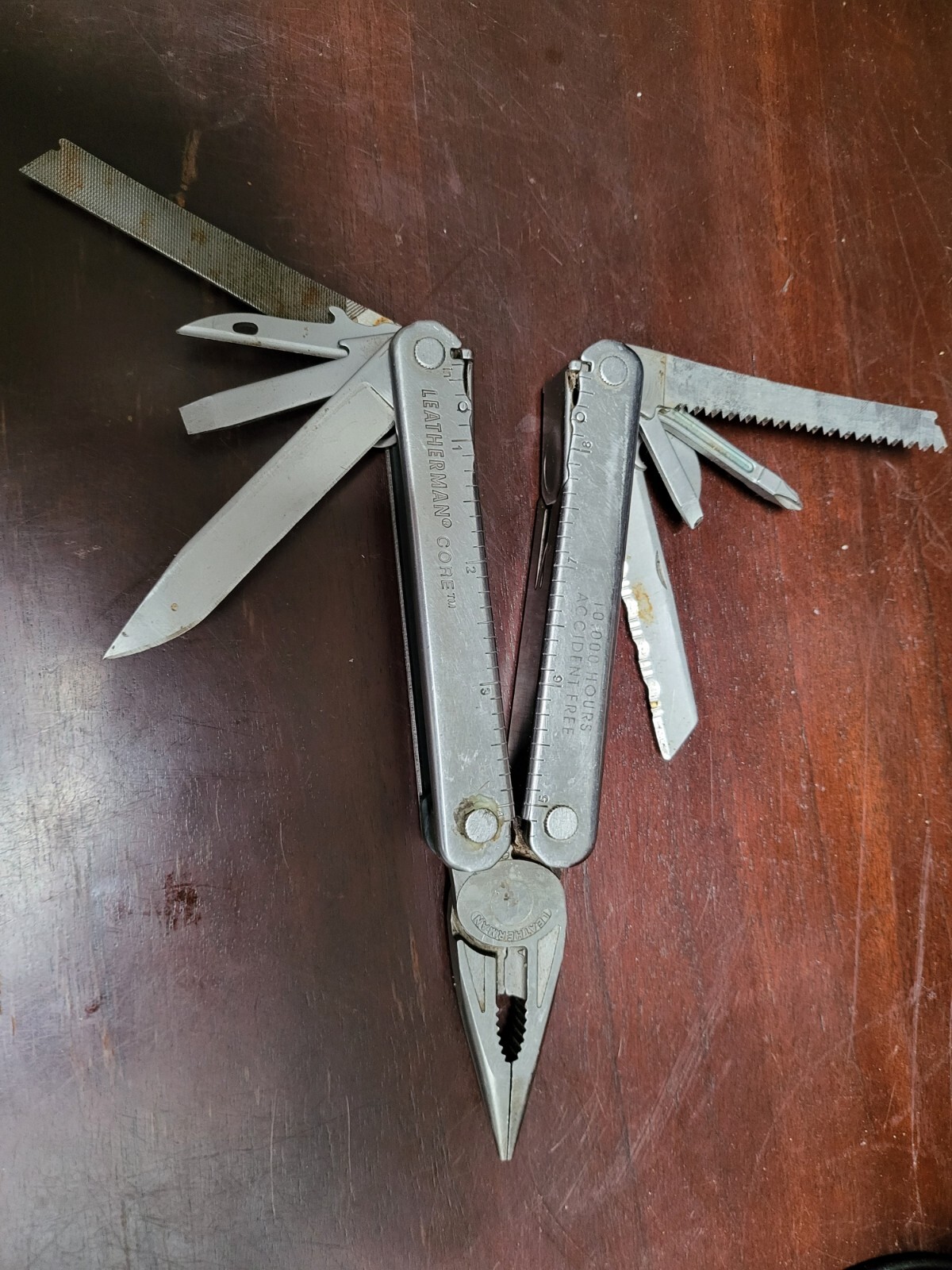 Leatherman Core Multitool Needs to be Cleaned Pre Owned