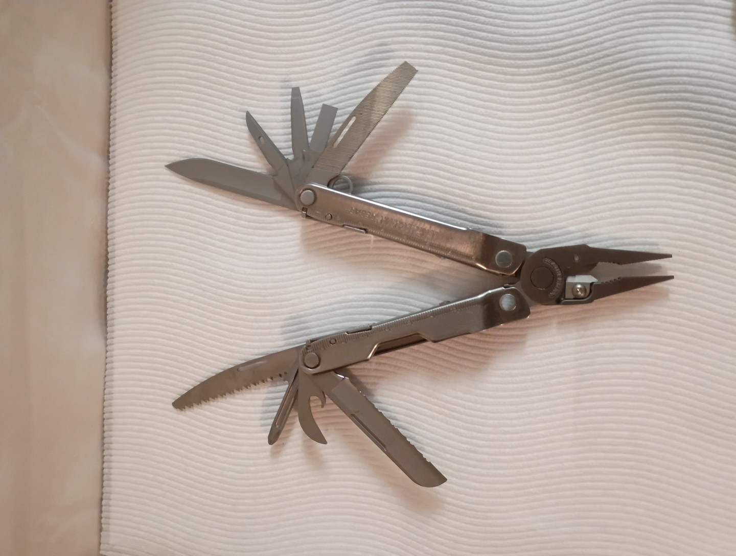 Leatherman Rebar Multi-Tool! Free Shipping!