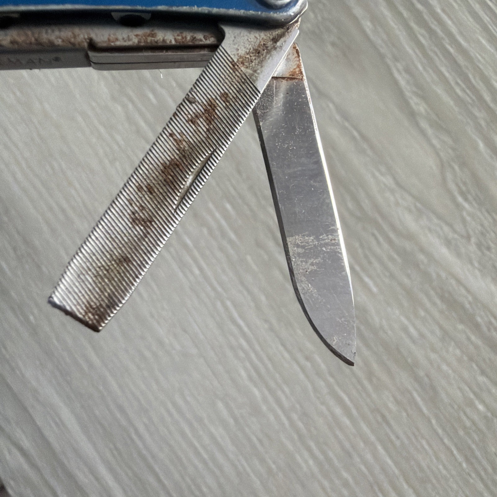 Leatherman Squirt PS4 MultiTool Knife File Lot-2 Scissors Broken Rusty Parts