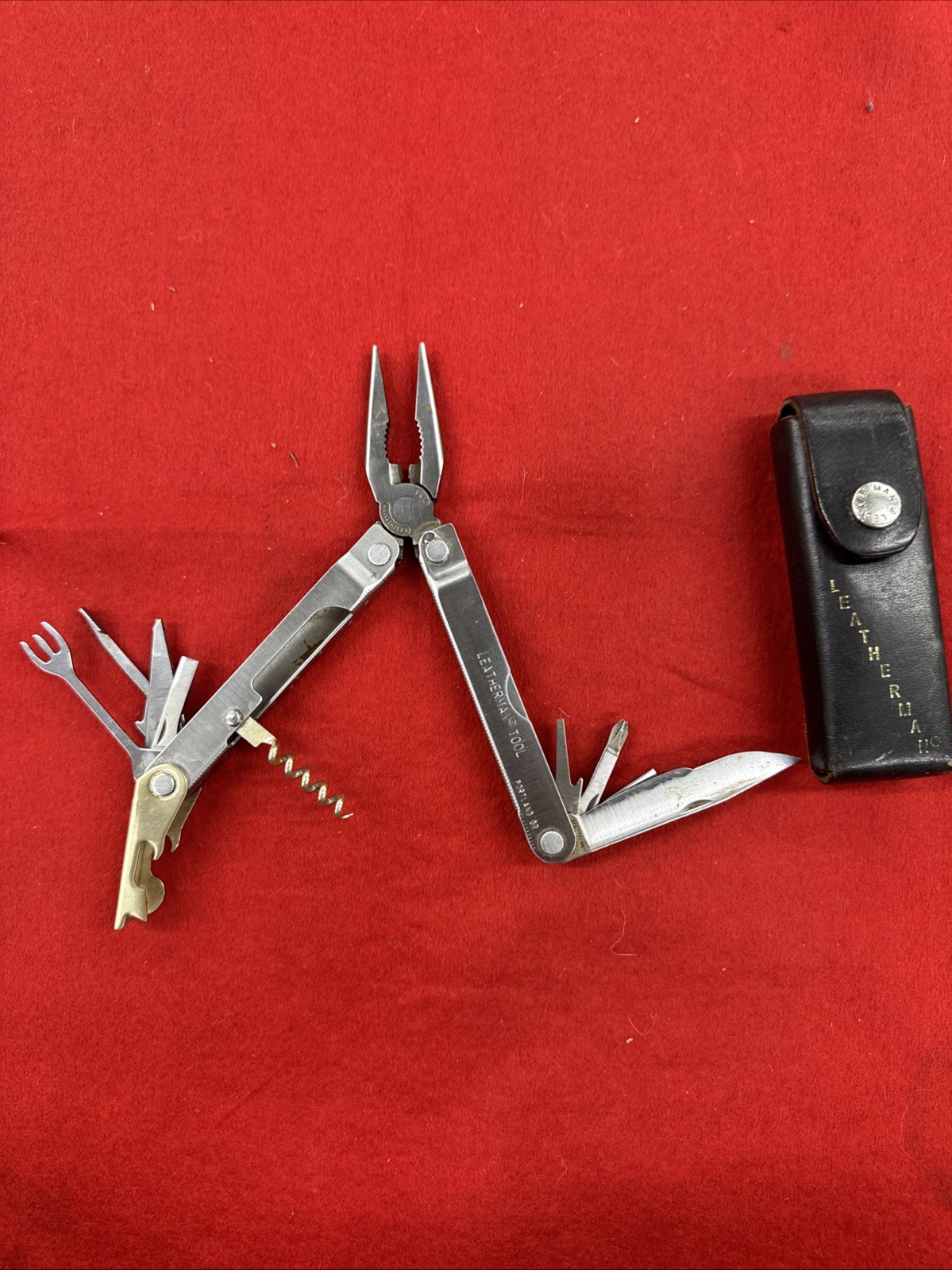 Vintage Leatherman Flair Multi-Tool – Rare Corkscrew Bartender Edition Nice