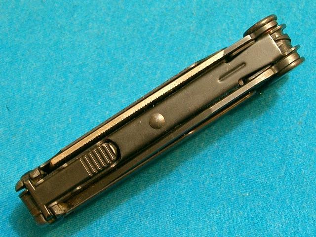 LEATHERMAN KNIFE BLACK WAVE+ MULTI PLIERS SURVIVAL TOOLS KNIVES UTILITY BUSHCRAF
