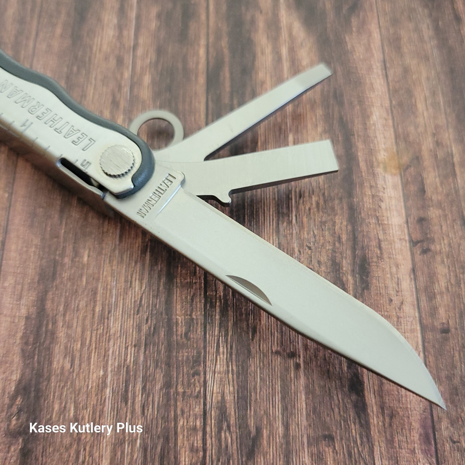 Leatherman Kick Folding Multi Tool Pliers Knife Screwdriver W/Sheath